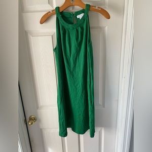 Green dress with pockets